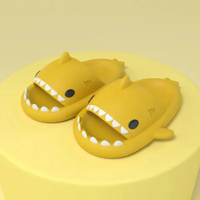 פיור קומפורט – כפכפי לונה שארק 🦈